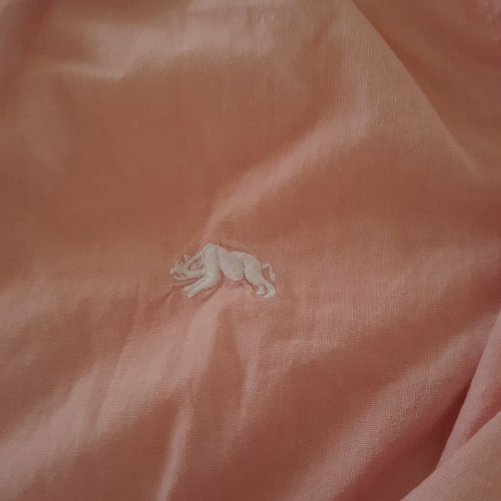 Button down - Picture 2 of 3